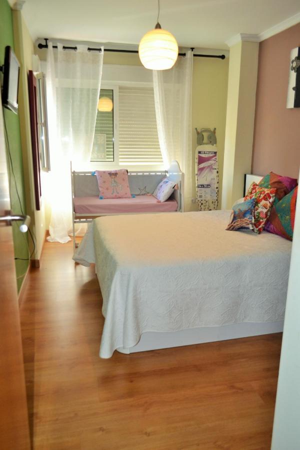 Hospitales Y Centro Suites Salmeron Appartamento