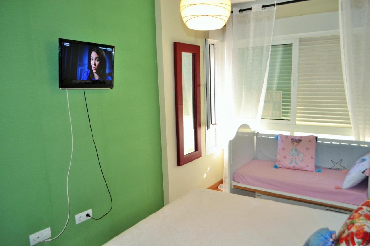 Hospitales Y Centro Suites Salmeron Apartamento Málaga